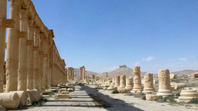 Bi wêne û vîdyo bibîne Daişê çi li şûnwar ên  Tedmur kirîye.